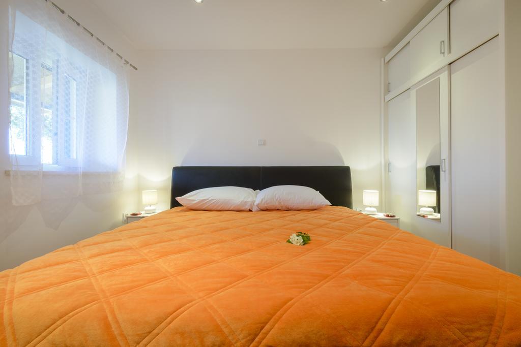 Palm Tree Paradise Apartment *